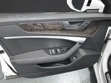 2021 Audi A6 с пробегом 60 890 км