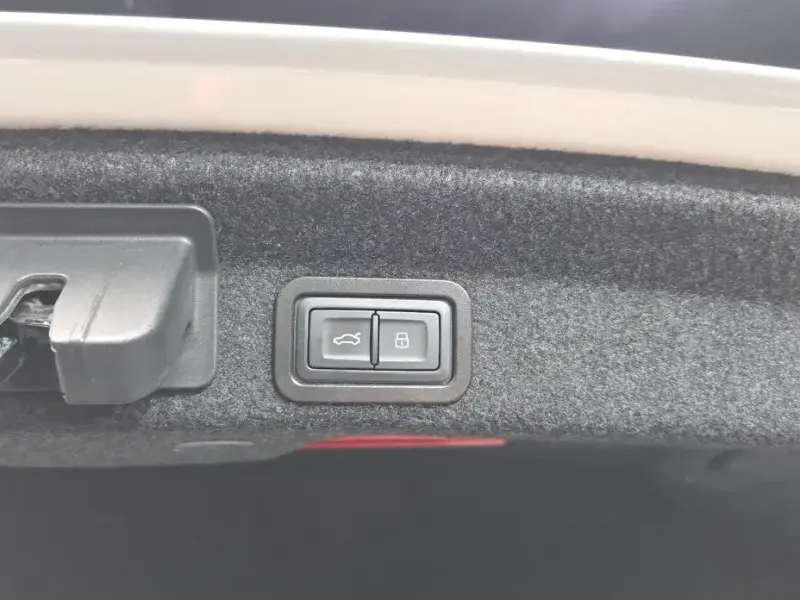 2021 Audi A6 с пробегом 60 890 км