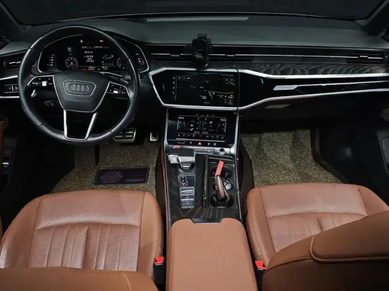 2020 Audi A6 с пробегом 52 575 км