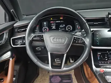 2020 Audi A6 с пробегом 52 575 км