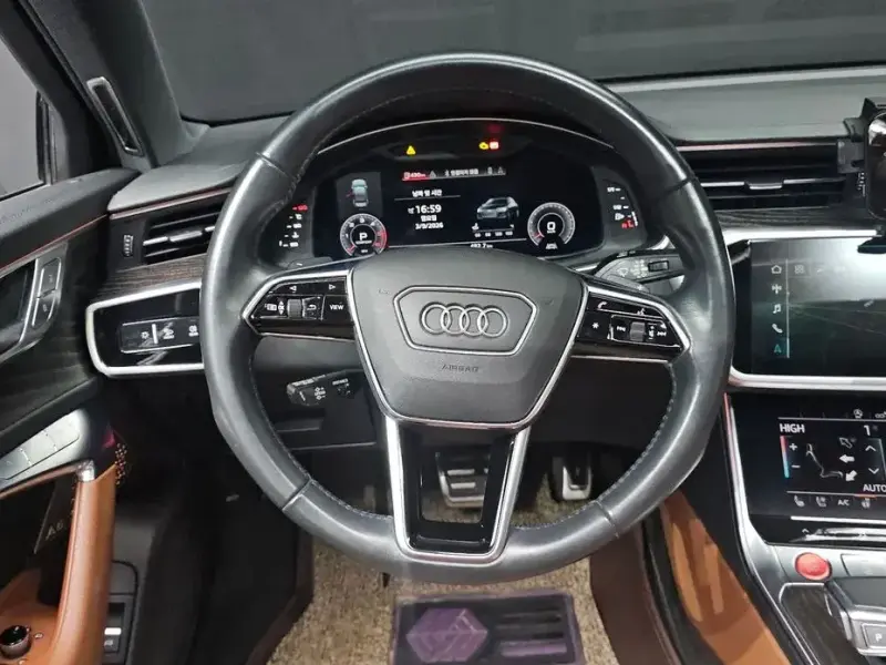 2020 Audi A6 с пробегом 52 575 км