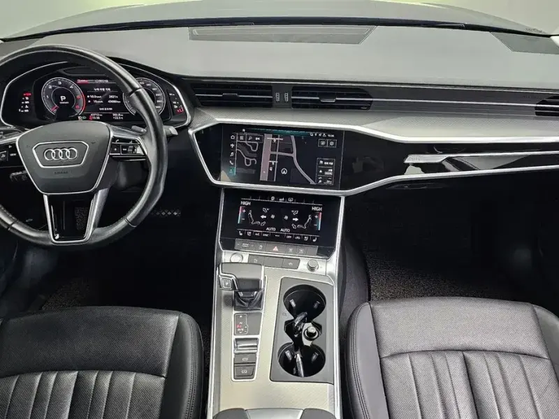 2020 Audi A6 с пробегом 43 712 км