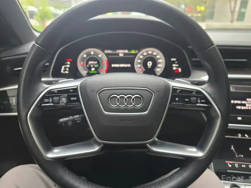 2023 Audi A6 с пробегом 35 147 км