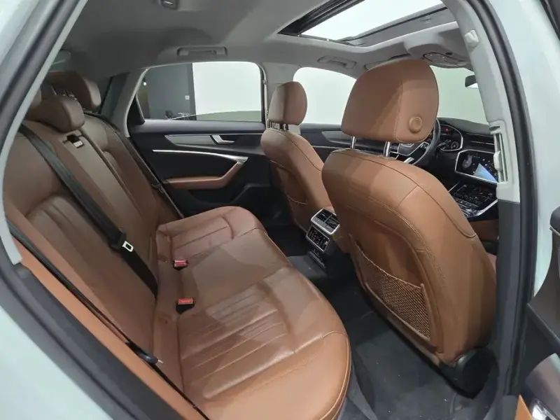 2022 Audi A6 с пробегом 37 641 км