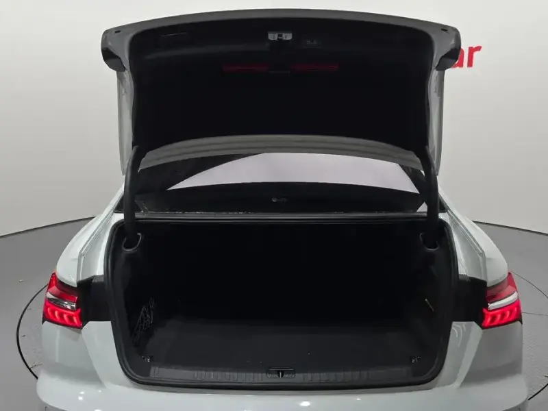 2022 Audi A6 с пробегом 37 641 км