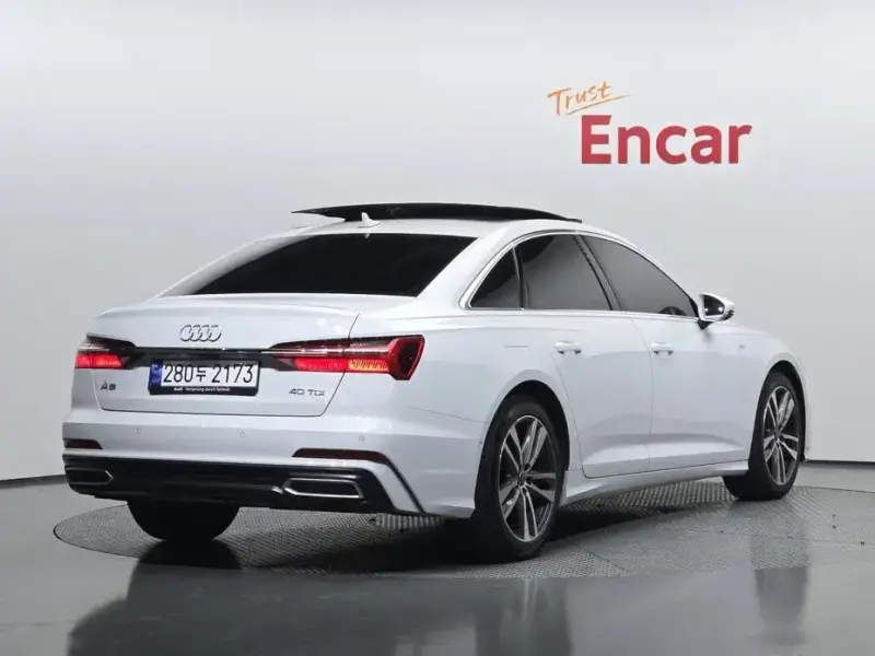 2023 Audi A6 с пробегом 90 036 км
