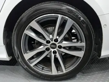 2023 Audi A6 с пробегом 90 036 км