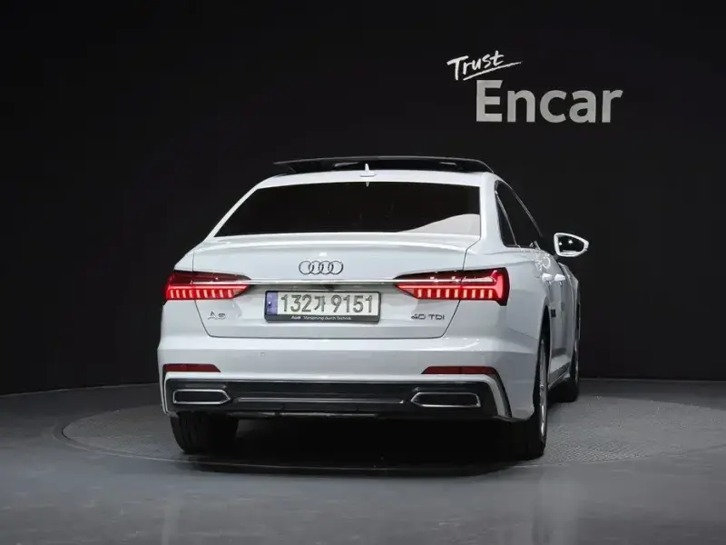 2021 Audi A6 с пробегом 57 079 км