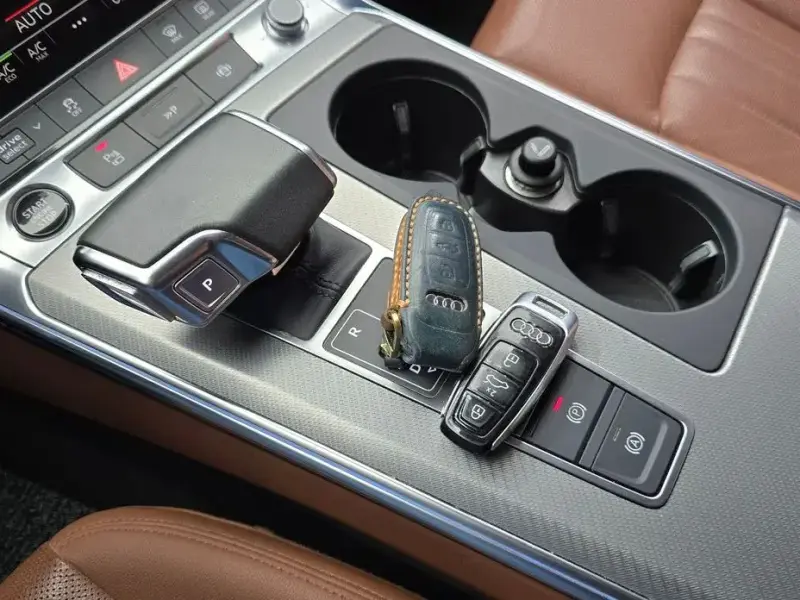 2021 Audi A6 с пробегом 57 079 км
