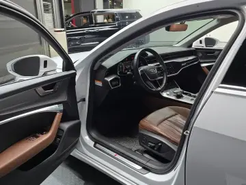 2021 Audi A6 с пробегом 57 079 км