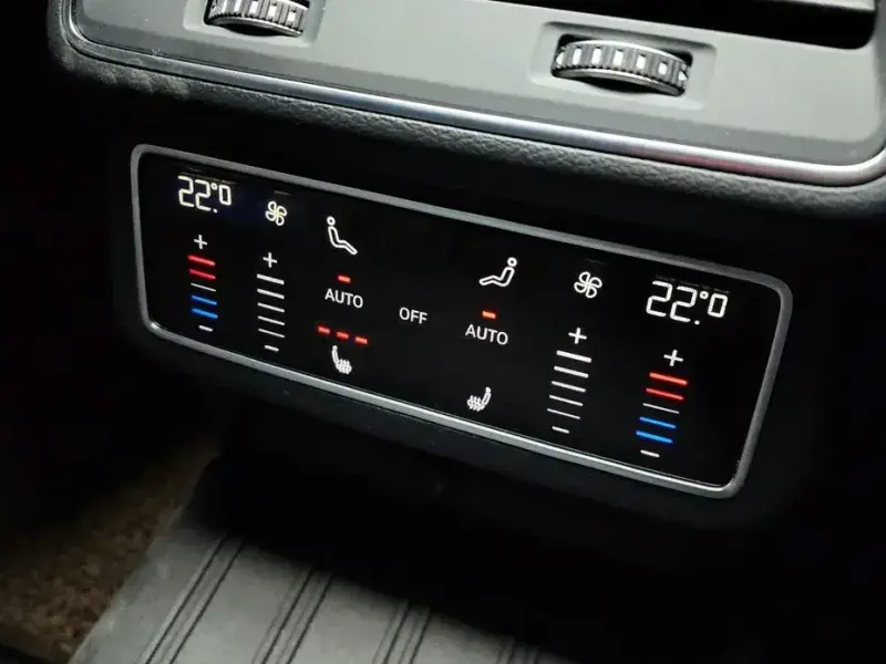 2021 Audi A6 с пробегом 54 045 км