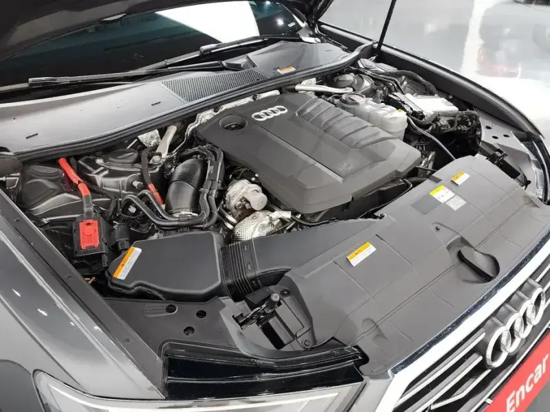 2023 Audi A6 с пробегом 33 879 км