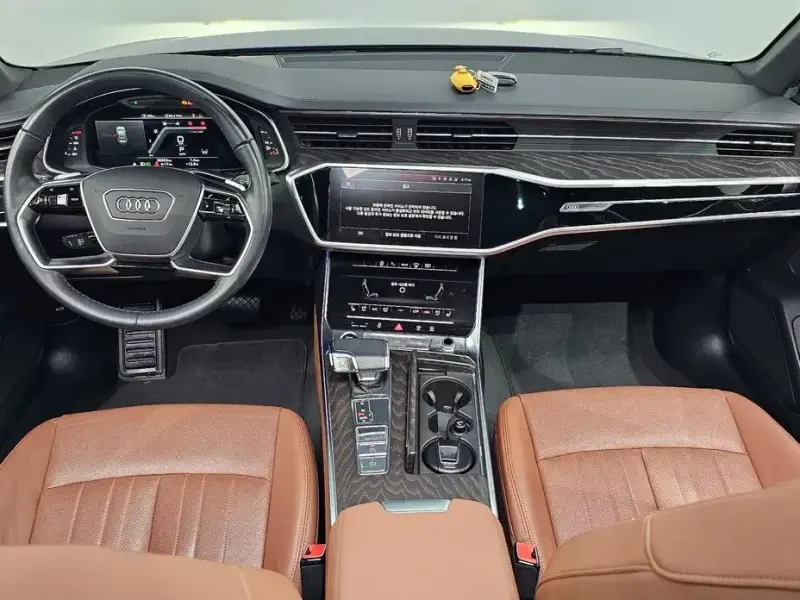 2023 Audi A6 с пробегом 38 363 км