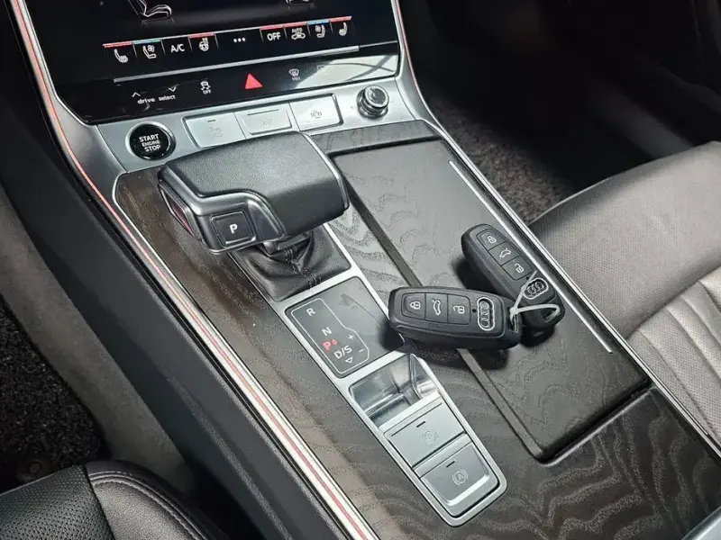 2022 Audi A6 с пробегом 55 693 км