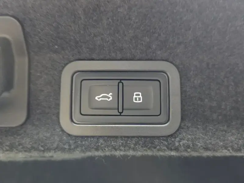 2022 Audi A6 с пробегом 55 693 км