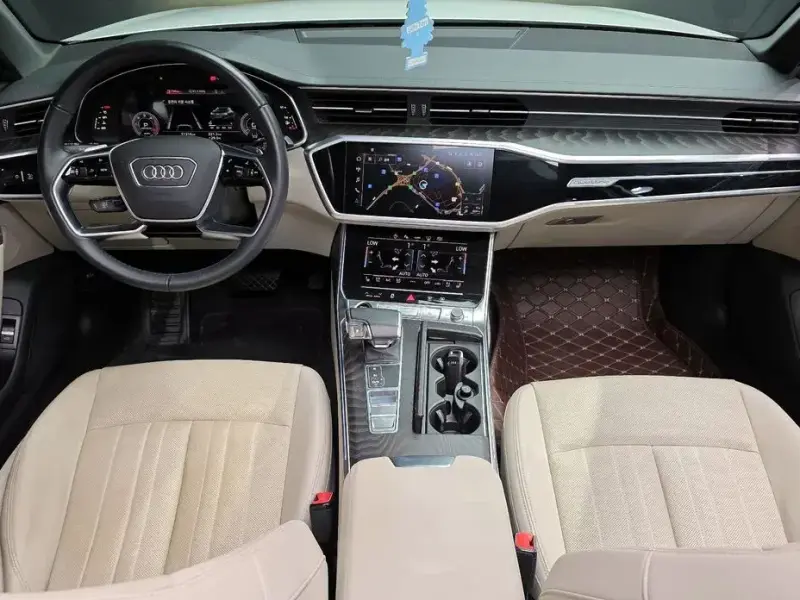 2023 Audi A6 с пробегом 51 316 км