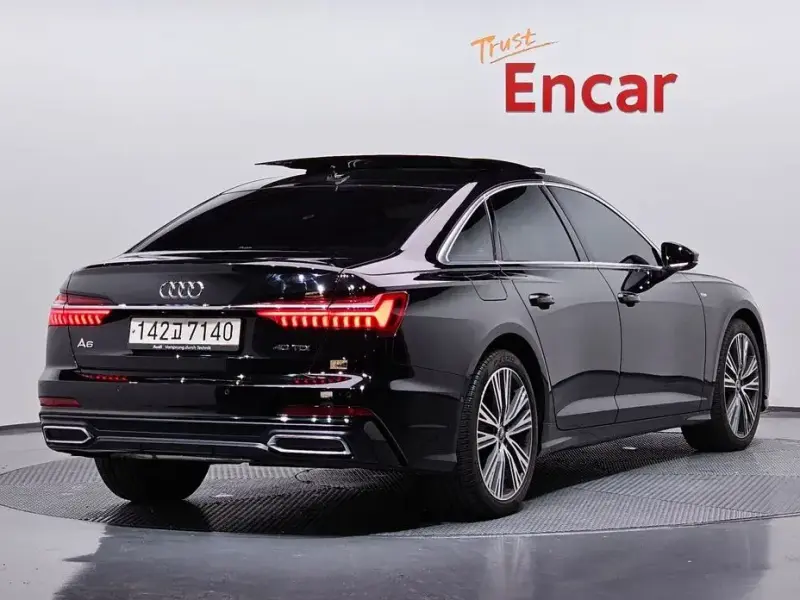 2021 Audi A6 с пробегом 54 530 км