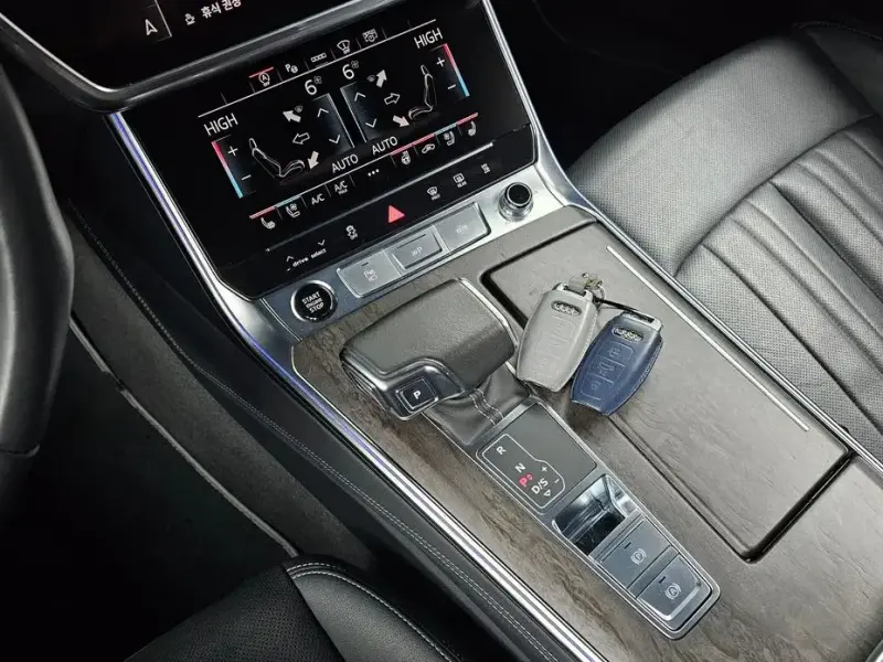 2021 Audi A6 с пробегом 109 066 км