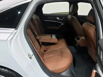 2023 Audi A6 с пробегом 41 946 км
