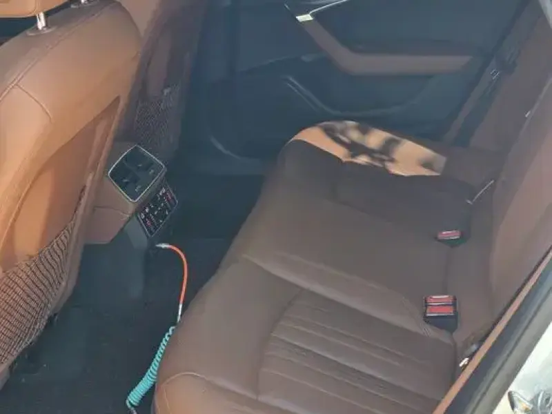 2022 Audi A6 с пробегом 72 085 км