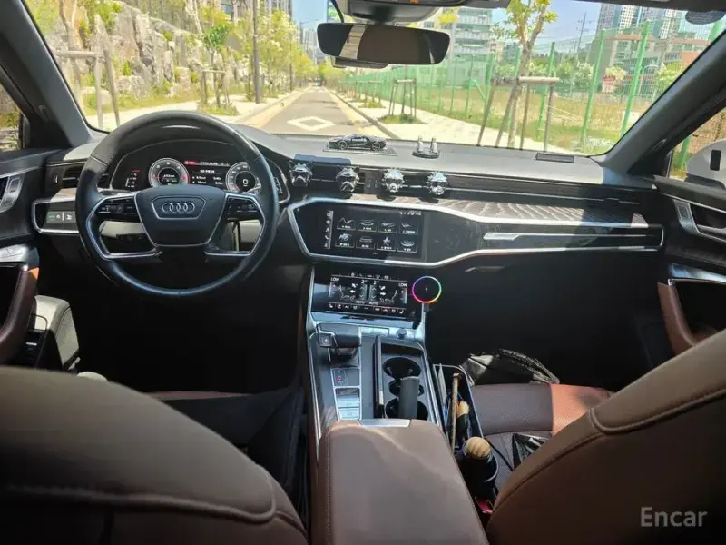 2022 Audi A6 с пробегом 72 085 км