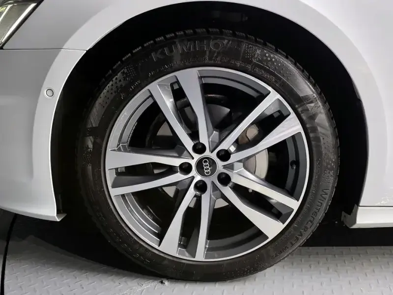 2022 Audi A6 с пробегом 59 561 км