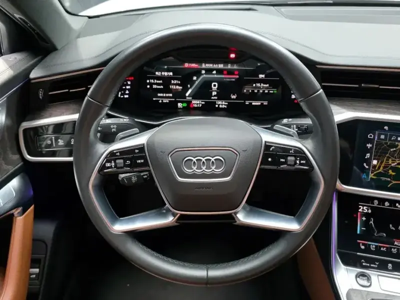 2022 Audi A6 с пробегом 59 561 км