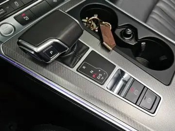 2020 Audi A6 с пробегом 92 406 км