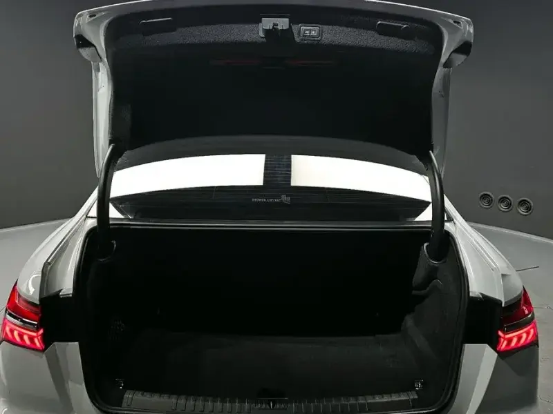 2020 Audi A6 с пробегом 92 406 км