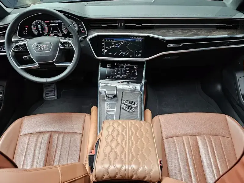 2022 Audi A6 с пробегом 47 907 км