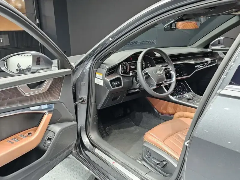2022 Audi A6 с пробегом 47 907 км