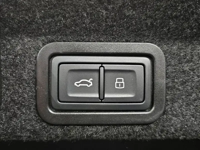 2022 Audi A6 с пробегом 47 907 км