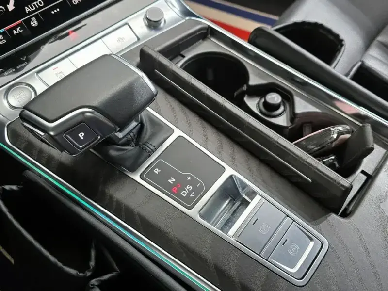 2020 Audi A6 с пробегом 49 789 км