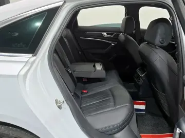 2020 Audi A6 с пробегом 49 789 км