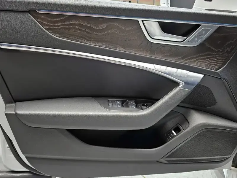 2020 Audi A6 с пробегом 55 547 км
