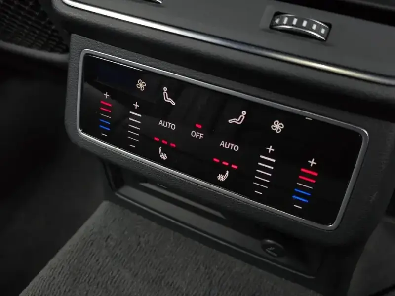 2023 Audi A6 с пробегом 75 304 км