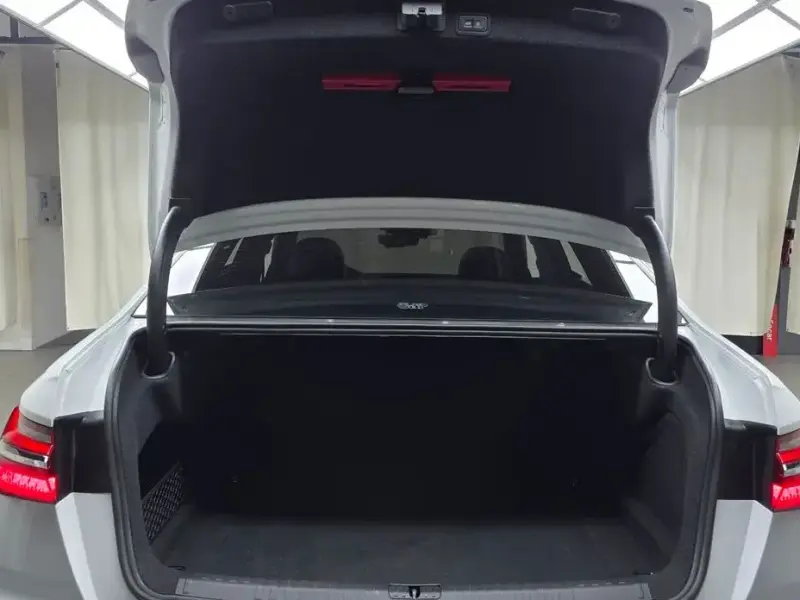 2023 Audi A6 с пробегом 75 304 км