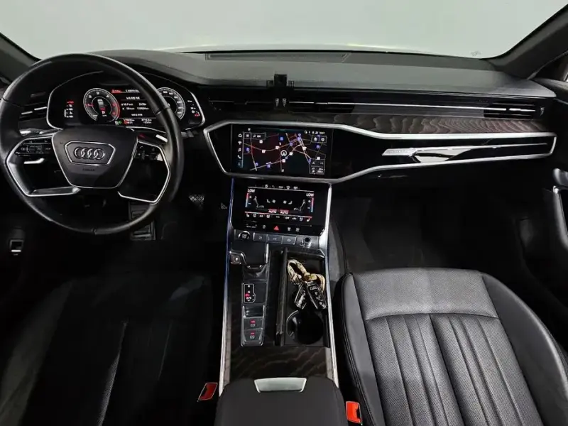 2022 Audi A6 с пробегом 119 635 км
