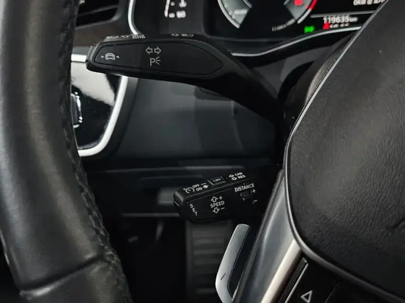 2022 Audi A6 с пробегом 119 635 км