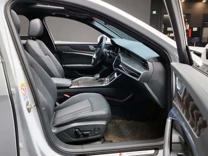 2022 Audi A6 с пробегом 55 790 км