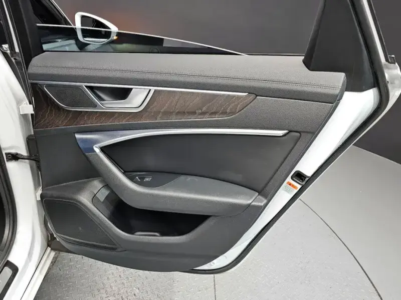 2020 Audi A6 с пробегом 71 728 км