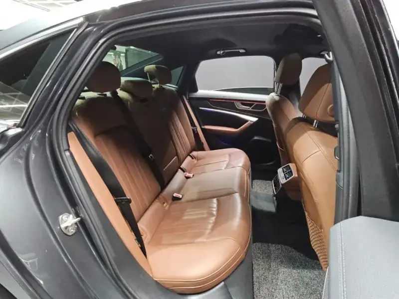 2020 Audi A6 с пробегом 82 116 км