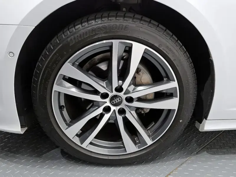 2023 Audi A6 с пробегом 51 011 км