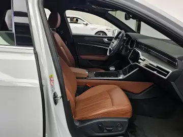 2023 Audi A6 с пробегом 41 527 км