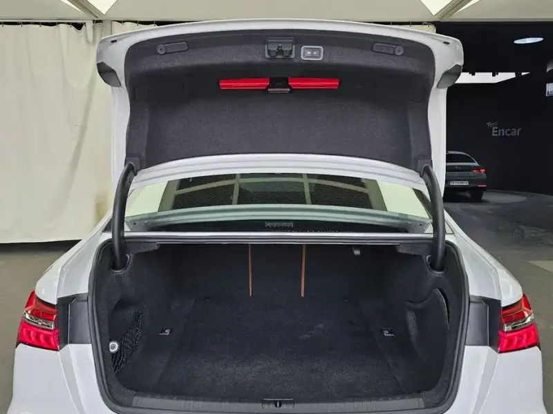 2023 Audi A6 с пробегом 41 527 км
