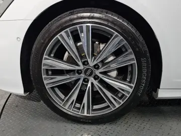 2023 Audi A6 с пробегом 31 296 км