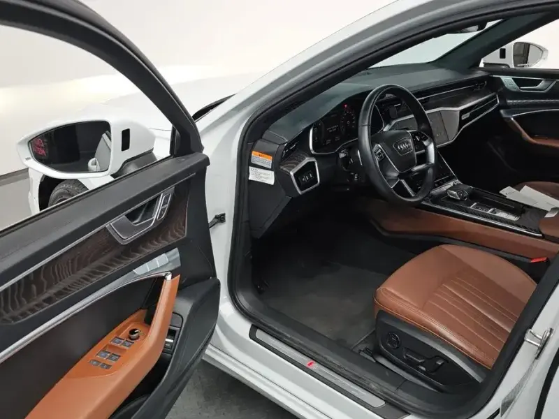 2023 Audi A6 с пробегом 31 296 км