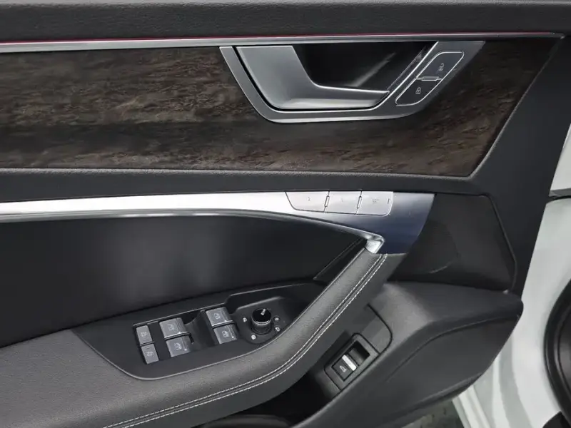2021 Audi A6 с пробегом 40 524 км