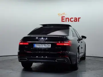 2022 Audi A6 с пробегом 33 440 км