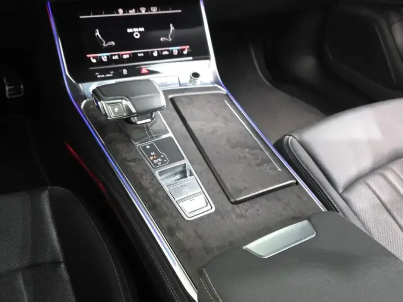 2020 Audi A6 с пробегом 92 788 км